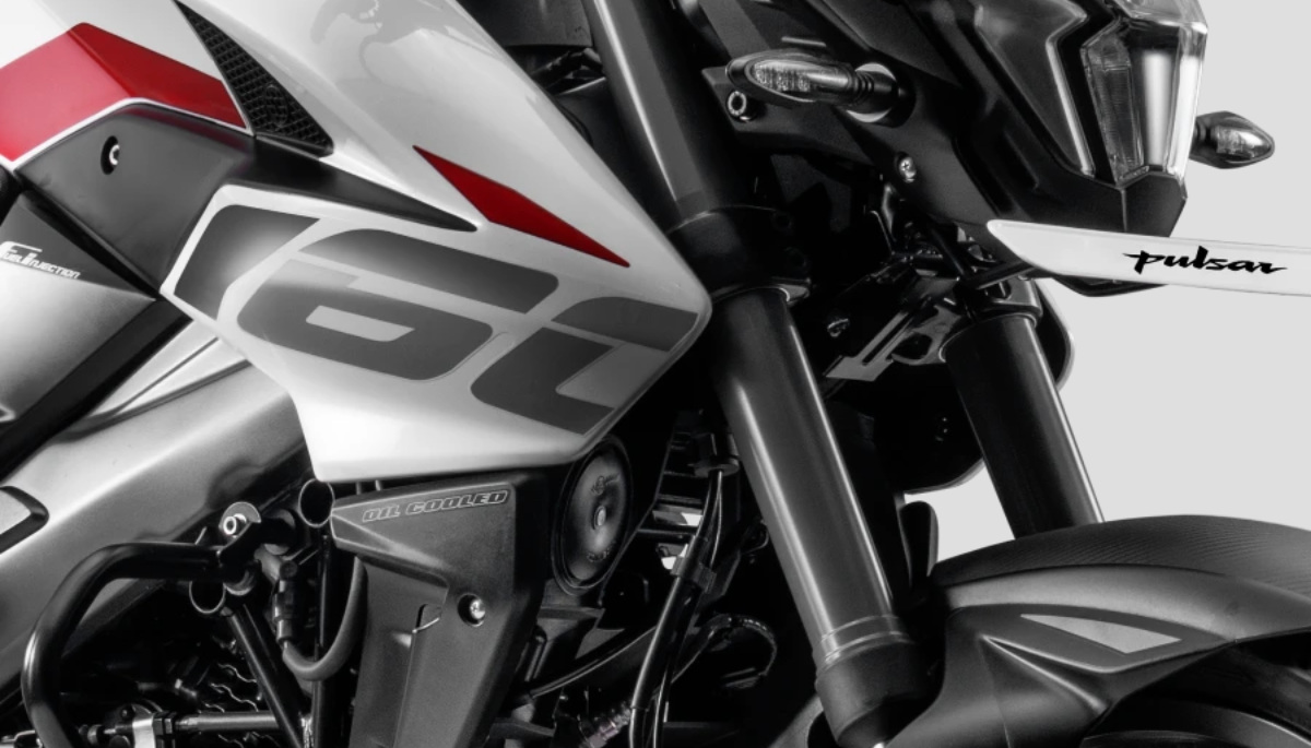 Bajaj Pulsar NS160 New Price 2025 (1) Bajaj Pulsar NS160 New Price 2025